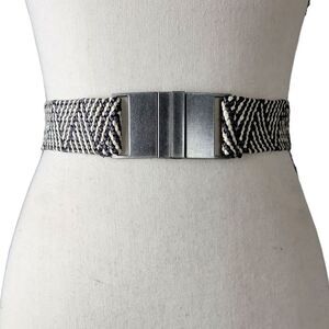 JESSICA Simpson Black & White Coated Straw Silver Buckle Stretch Belt Size 6